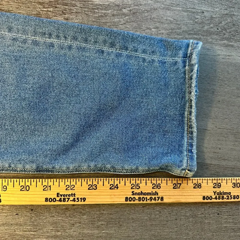 American Eagle Mom Straight Jeans Light distressing Size 4